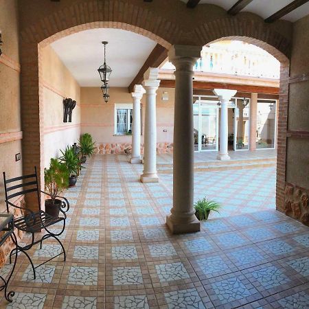Casa Rural La Toza De Avelino Almagro Eksteriør billede